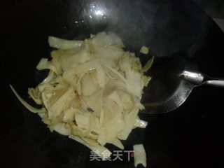 腊肉炒豆丝的做法步骤：5