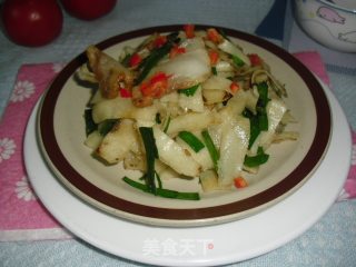 腊肉炒豆丝的做法步骤：8