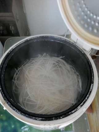 番茄豆腐鸡蛋打卤面的做法步骤：11