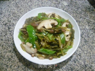 雪菜青椒炒香菇的做法步骤：10