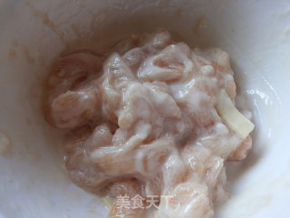 核仁菌菇鸡柳的做法步骤：4