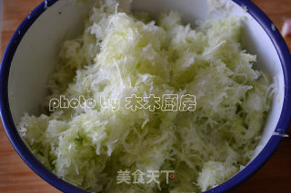 萝卜丝肉馅饼的做法步骤：8