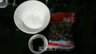 蜜豆糯米团的做法步骤：1