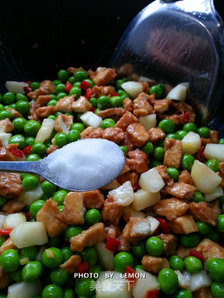 关爱健康的老朋友--鸡脯肉烩马蹄豌豆的做法步骤：14