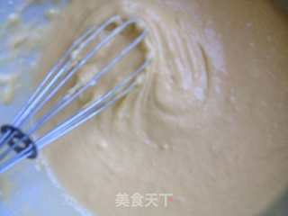 懒人电饭煲戚风的做法步骤：3