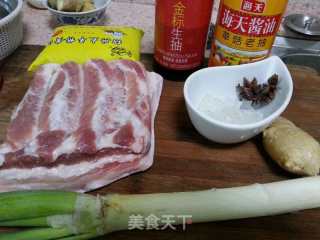 东坡肉的做法步骤：1