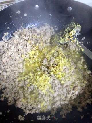 香菇肉酱的做法步骤：5