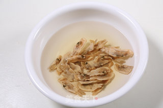 蛏干猪骨汤—自动烹饪锅食谱的做法步骤：2