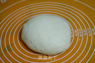 椰蓉蛋黄排排包的做法步骤：2