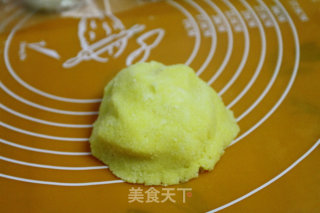 椰蓉蛋黄排排包的做法步骤：4