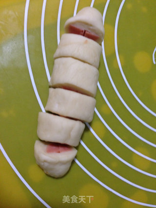 简单好吃——火腿面包卷的做法步骤：6