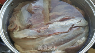 五香酱牛肉的做法步骤：1