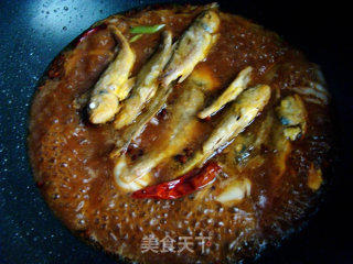 酱烧小黄鱼的做法步骤：10