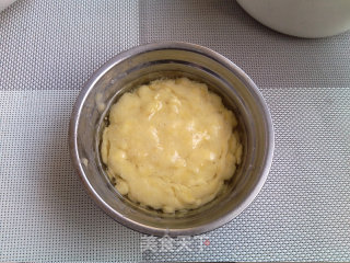 香蕉咖啡戚风蛋糕的做法步骤：4
