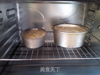 香蕉咖啡戚风蛋糕的做法步骤：13