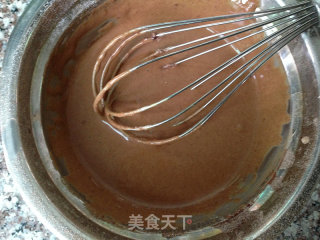黑巧蛋糕卷的做法步骤：4