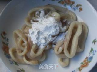 酥烤鱿鱼圈的做法步骤：5