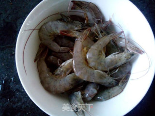 蒜蓉粉丝虾的做法步骤：1