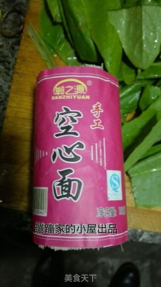 鸡蛋绵绵面的做法步骤：1