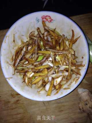 煎小黄鱼的做法步骤：4