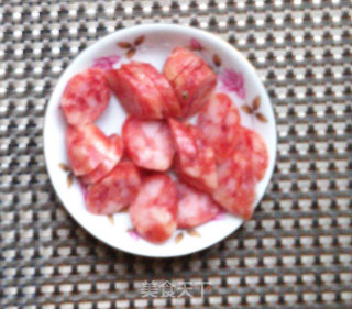 香肠炒草菇的做法步骤：4