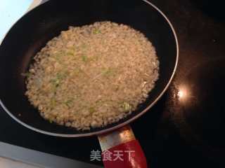 蒜蓉粉丝蒸扇贝的做法步骤：5