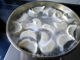 芹菜猪肉饺的做法步骤：12