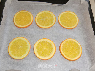 果味清香--香橙蛋糕卷的做法步骤：2