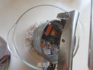 蔓越莓芋泥杏仁球的做法步骤：2