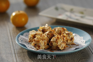 蔓越莓芋泥杏仁球的做法步骤：12