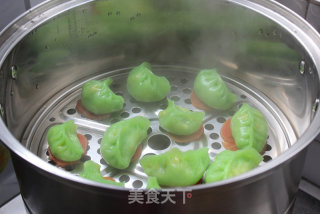 冬至吃饺子咯——讨喜的翡翠蒸饺的做法步骤：11