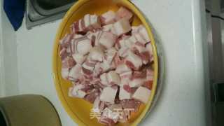 红烧肉的做法步骤：1
