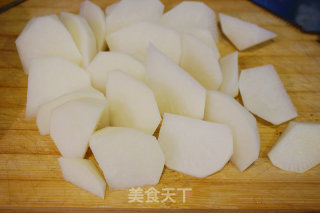 鸡汁萝卜的做法步骤：1