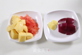 红酒咖喱烩羊肉的做法步骤：1