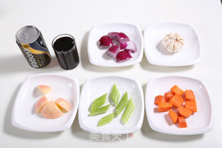 红酒烩猪肘—自动烹饪锅食谱的做法步骤：2