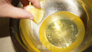 ”圣诞老人在开会“奶油蛋糕的做法步骤：5