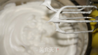 ”圣诞老人在开会“奶油蛋糕的做法步骤：9