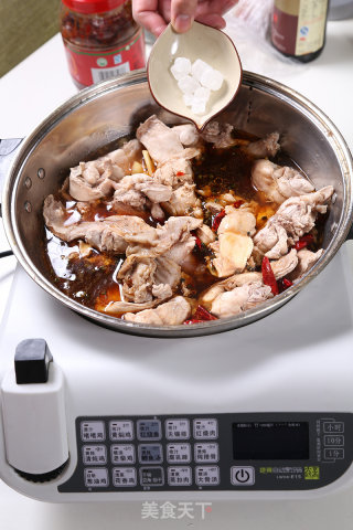 麻辣兔肉的做法步骤：4