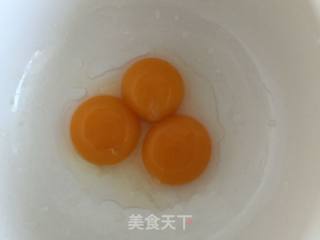 蔓越莓酸奶纸杯蛋糕的做法步骤：3