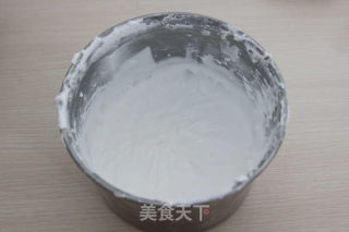 【番茄配方】圣诞草莓花环奶油蛋糕——圣诞真实写照，甜蜜缤纷礼！的做法步骤：1