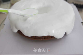 【番茄配方】圣诞草莓花环奶油蛋糕——圣诞真实写照，甜蜜缤纷礼！的做法步骤：3
