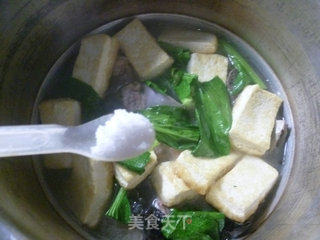 家常肉骨汤的做法步骤：10