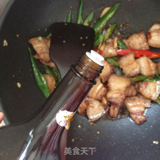 最下饭的辣味菜-----线椒五花肉的做法步骤：9