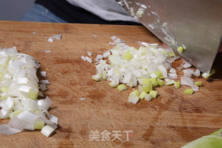 虾酱鸡蛋的做法步骤：1