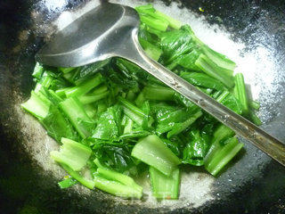 鸡蛋干炒油菜蕻的做法步骤：6