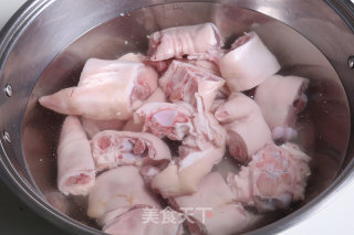 凉拌猪蹄—自动烹饪锅食谱的做法步骤：2