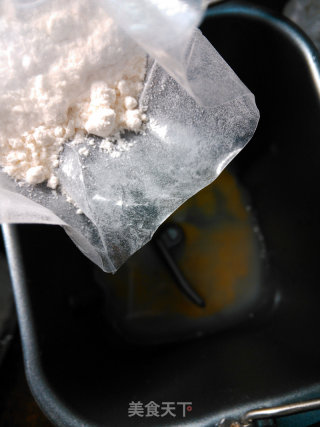 面包机葡萄干吐司的做法步骤：2