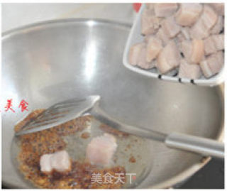 虎皮蛋焖红烧肉怎样做最好吃的做法步骤：4