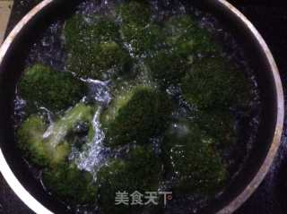 黑椒鸡排饭的做法步骤：2