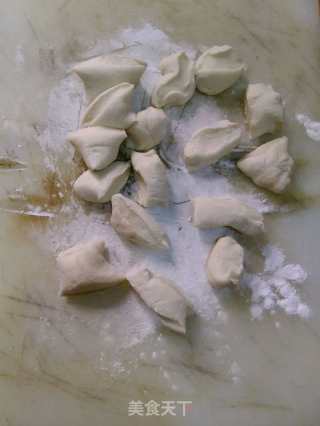 叉烧肉酱芋头包的做法步骤：9